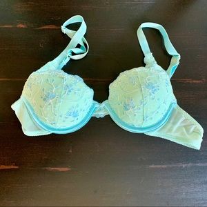 Wonderbra Green Lace Bra 34A